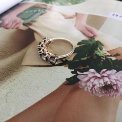 Pırlanta Montür Siyah Rodaj Beştaş Gümüş Yüzük Pırlanta Montür Siyah Rodaj Beştaş Gümüş Yüzük