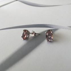 Zultanit (Sultanit) Taşlı Renk Değiştiren  Gümüş Küpe Zultanit (Sultanit) Taşlı Renk Değiştiren  Gümüş Küpe