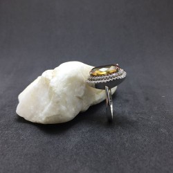 Colour-Changing Silver Ring With Zultanite Stone Colour-Changing Silver Ring With Zultanite Stone